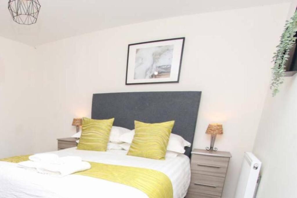 No12-Luxe Living Guest Apartment- 1 Bed-Garden-Private Parking-Wifi-Beach-City 스완지 외부 사진